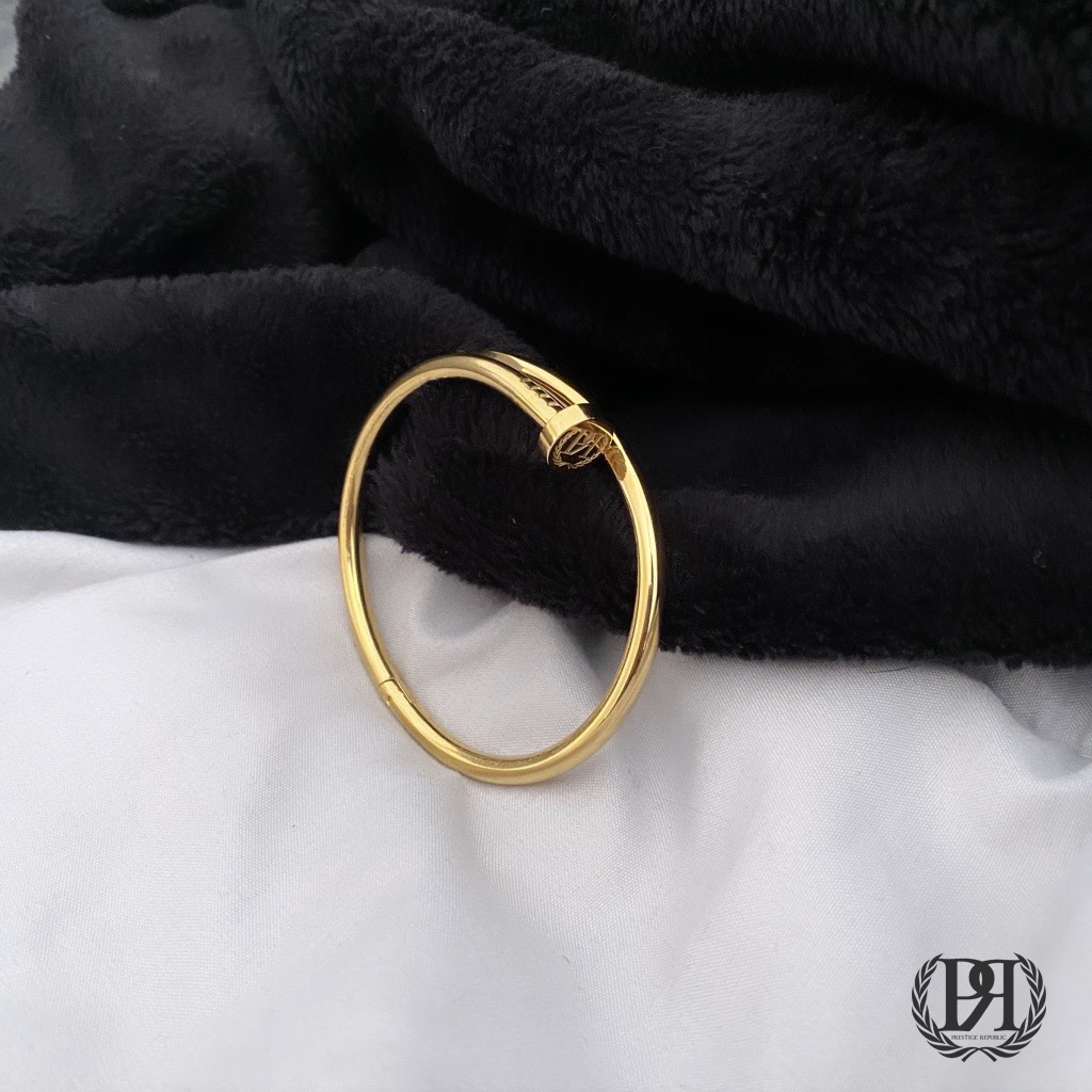 PREREPJewelry's tweet photo. Another look at this beauty. Our top selling bangle! LINK IN BIO 🐼✌🏽 https://t.co/m6uJhSE1gv