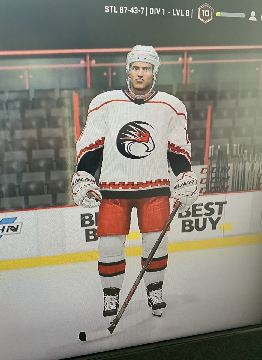 GchlSt's tweet photo. 🚨NEW THREADS🚨
The Eagles New Look For Season 5 🏒 https://t.co/r9jyzihPxE