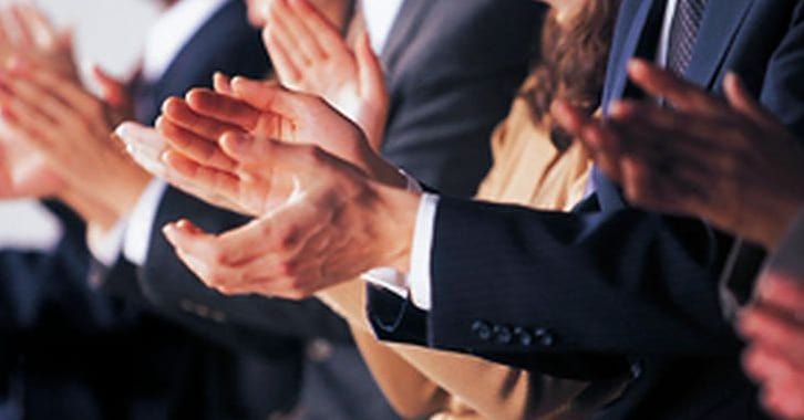 ACADÉMICO DE LA UNIVERSIDAD FUE ELECTO CONSTITUYENTE

Revisar noticia uac.cl/academico-de-l…