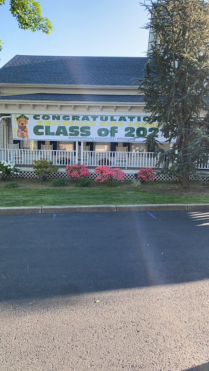 signing and cord ceremony starting at 7 !!