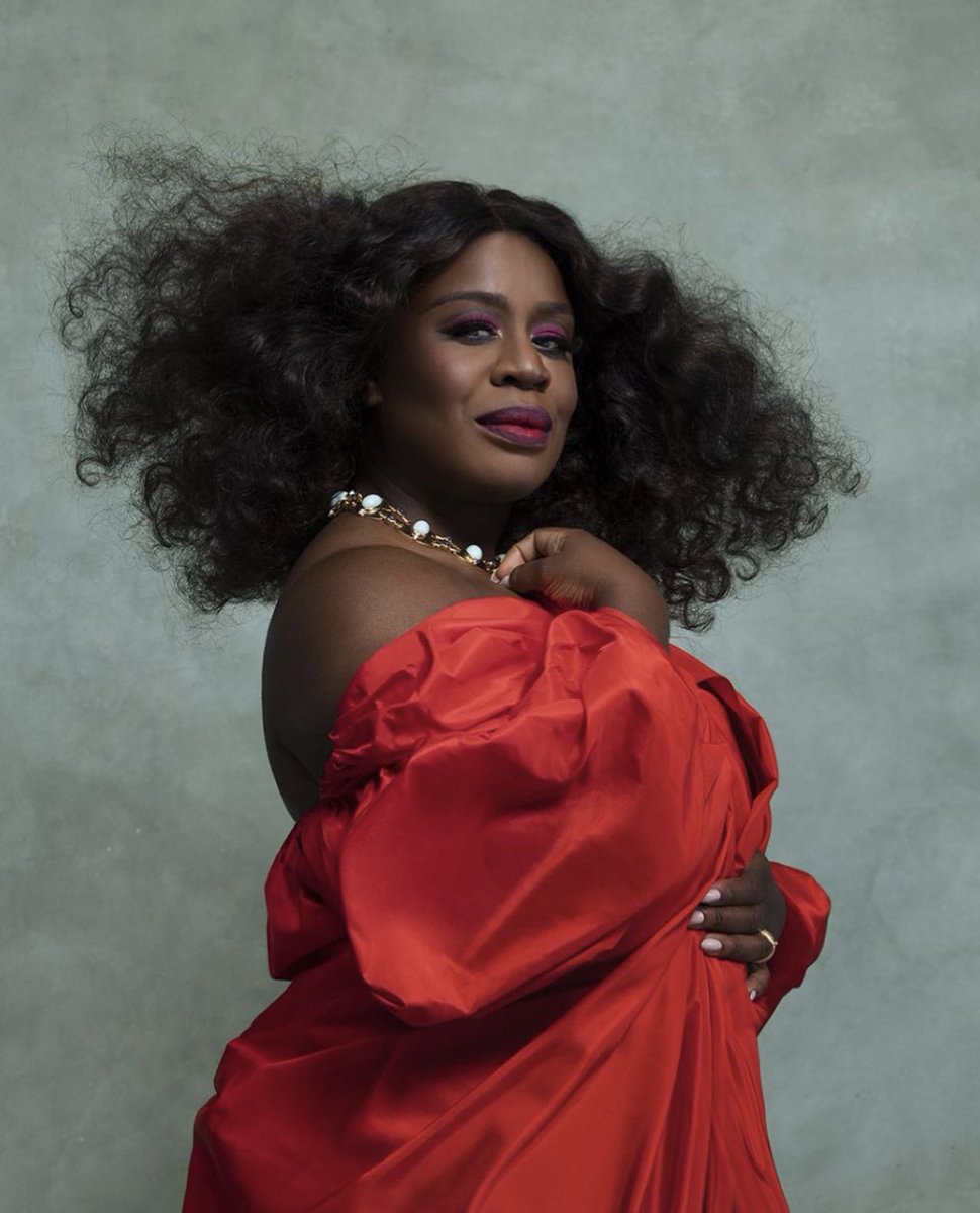 TheTableIsOurs's tweet photo. the TL deserves this photo of @UzoAduba for her cover of #BustMagazine https://t.co/vFDZqW8S9X