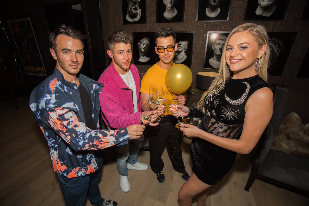 jonasbrothers's tweet photo. About last night... We are clearly going to have zero fun on this tour 🤣🥳 #RememberThisTour @KelseaBallerini https://t.co/RTS4uGuFqb
