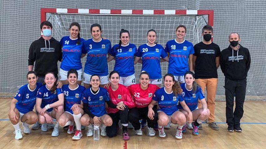 FedCatHandbol's tweet photo. 🏆 El @Chpalau campió de Lliga Catalana Sènior Femenina i es classifica per les fases a Plata Femenina! 👏🏻

#HandbolCatalà https://t.co/NtWRAfBxCK