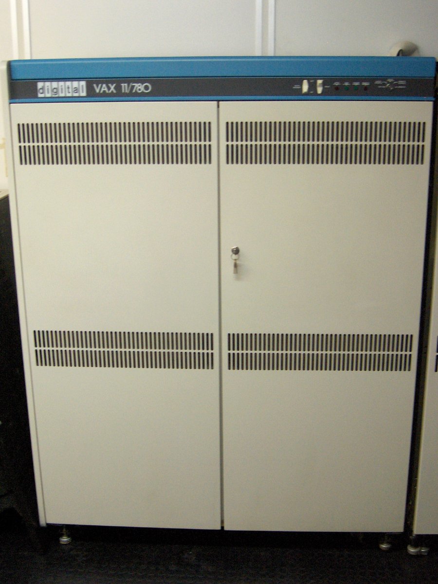 anne_engineer's tweet photo. Have you gotten a vax? Maybe even a second vax? Did you have side effects? Overheating, segmentation faults, bus errors? https://t.co/VPkRq6ylqd