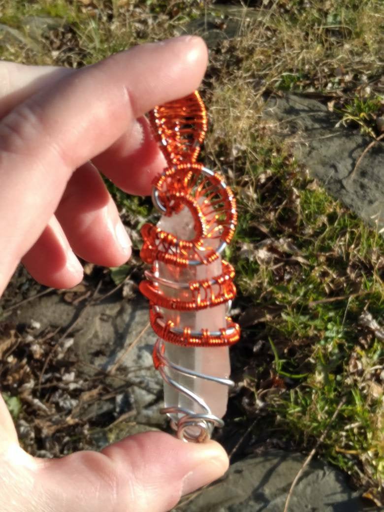 innovisjewelry's tweet photo. Excited to share the latest addition to my #etsy shop: Wire wrapped lemurian quartz with red wire #redwire #silverwire #handmade #lemurianquartz #handwrapped #pendant #reikiinfused #innovatedvisions #oneofakind #healingcrystals https://t.co/PDnLwtDn9p https://t.co/FjZ2dj5X9j