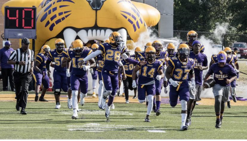_dowdle4's tweet image. After a GREAT conversation, I am BEYOND BLESSED to say I have Received my OFFER 1st from @GoTigers_BC . Thanks to coach @kevinJking4 @GaffneyFootball @HighSchoolBlitz