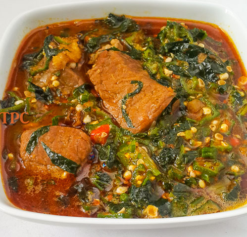 CorrectRadioTV's tweet photo. Between home-made food and street food; na which one dey sweet you pass?
#AreaCodeKano
0700-1007-1007 https://t.co/6I3e09uo8B