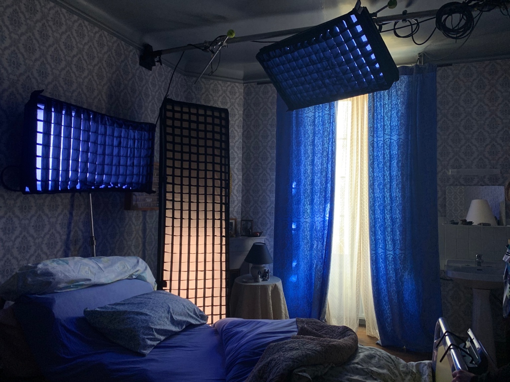 FranceLca's tweet photo. Gaffer Franck Barrault on his latest feature film using the LiteMat Spectrum 4 and LiteTile 2x8 all with DoPchoice SNAPGRIDS

Call us for your LiteGear LED fixtures ☎️

@litegear #litematspectrum #litetile #dopchoice #dopsnapgrid #gaffer #gafferlighting #onset https://t.co/ATQvew1Tb4