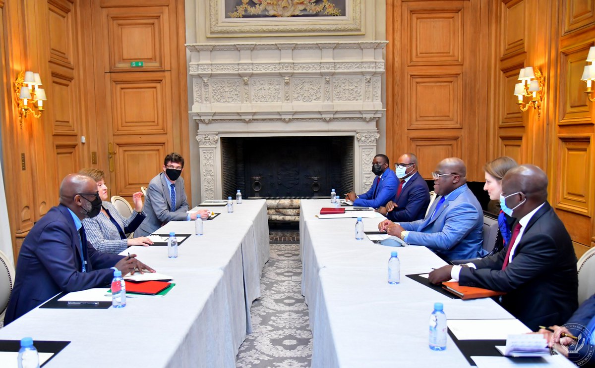EconatRDC's tweet photo. Le Ministre de l'Économie @JMKalumba a participé au Sommet sur le Financement des économies africaines, à Paris. Une opportunité pour renforcer le plaidoyer en faveur du soutien au secteur privé, dont le dynamisme représente un facteur de croissance à long terme pour le continent https://t.co/x3ljSw20sL