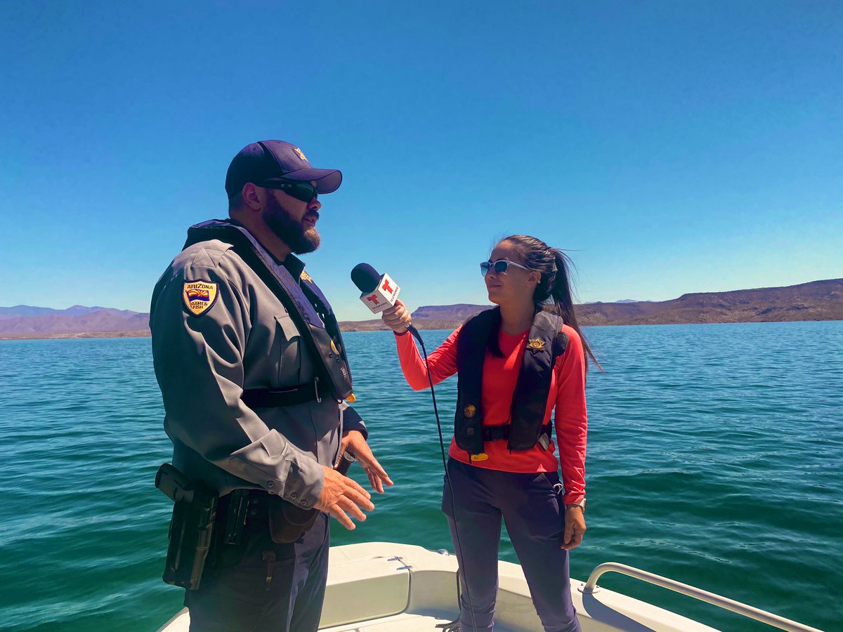 azgfd's tweet image. Thanks to @12News @FOX10Phoenix     &amp;amp; @TelemundoAZ who joined us at Lake Pleasant today for #SafeBoatingWeek ⚓️ Always boat smart, safe, sober and wear your life jacket! 🚤 #WearIt