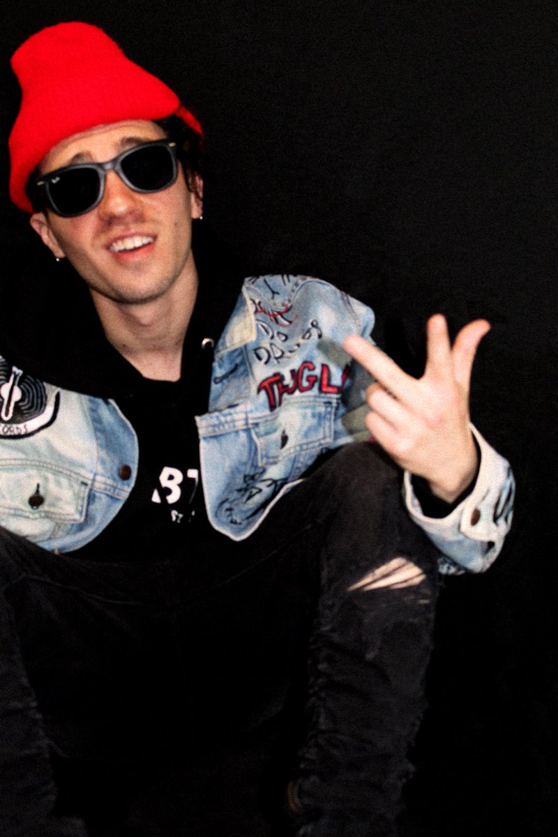 smallbossmc's tweet image. Been Different. #DaBoss