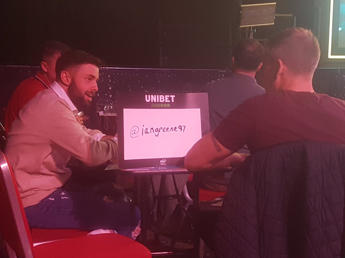 Russell Scott tweet media