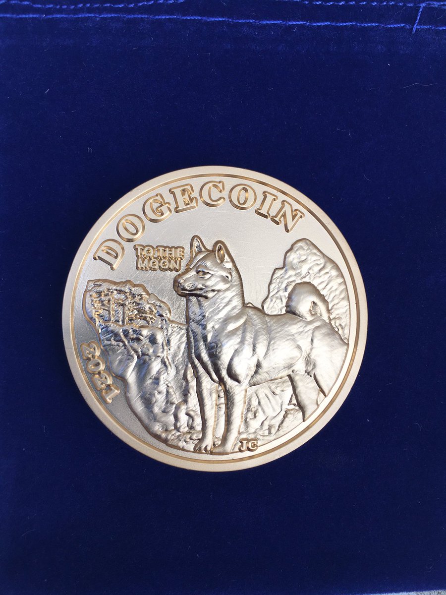 92TonyC's tweet photo. Just came in the mail today. My limited edition PHYSICAL DOGECOIN CRYPTO WALLET... #dogecoin #cryptocurrencies #nfcenabled #cryptowallet #tothemoon #dogecommunity https://t.co/OVMHxuLPm2
