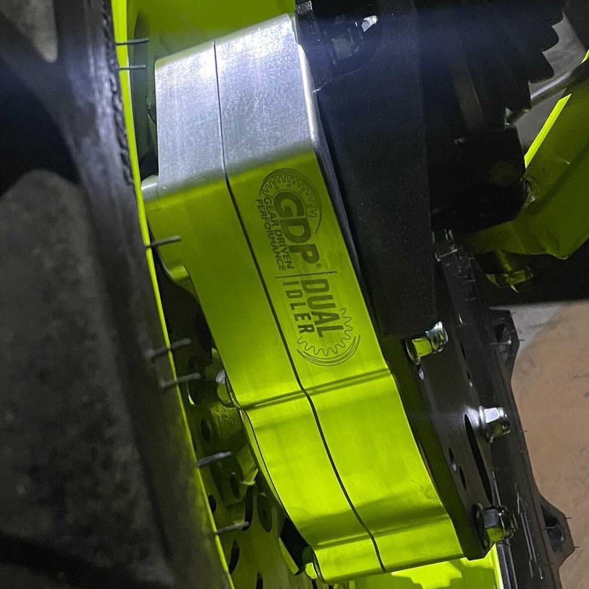 superatvtweet's tweet photo. One beautiful @CanAm #MaverickX3 from @shon845 with the #SATV 6” #DualIdler #GDP Portal Gear Lift kit! 💪😍⚙️ #GearDrivenPerformance 📸: @offroadlifephotography 
#superatv #newportals #satvnation #canam #canammaverickx3 #x3 #mudding #4wheeling #4x4 #gdpportals #satvportals https://t.co/jIF2wCveTN