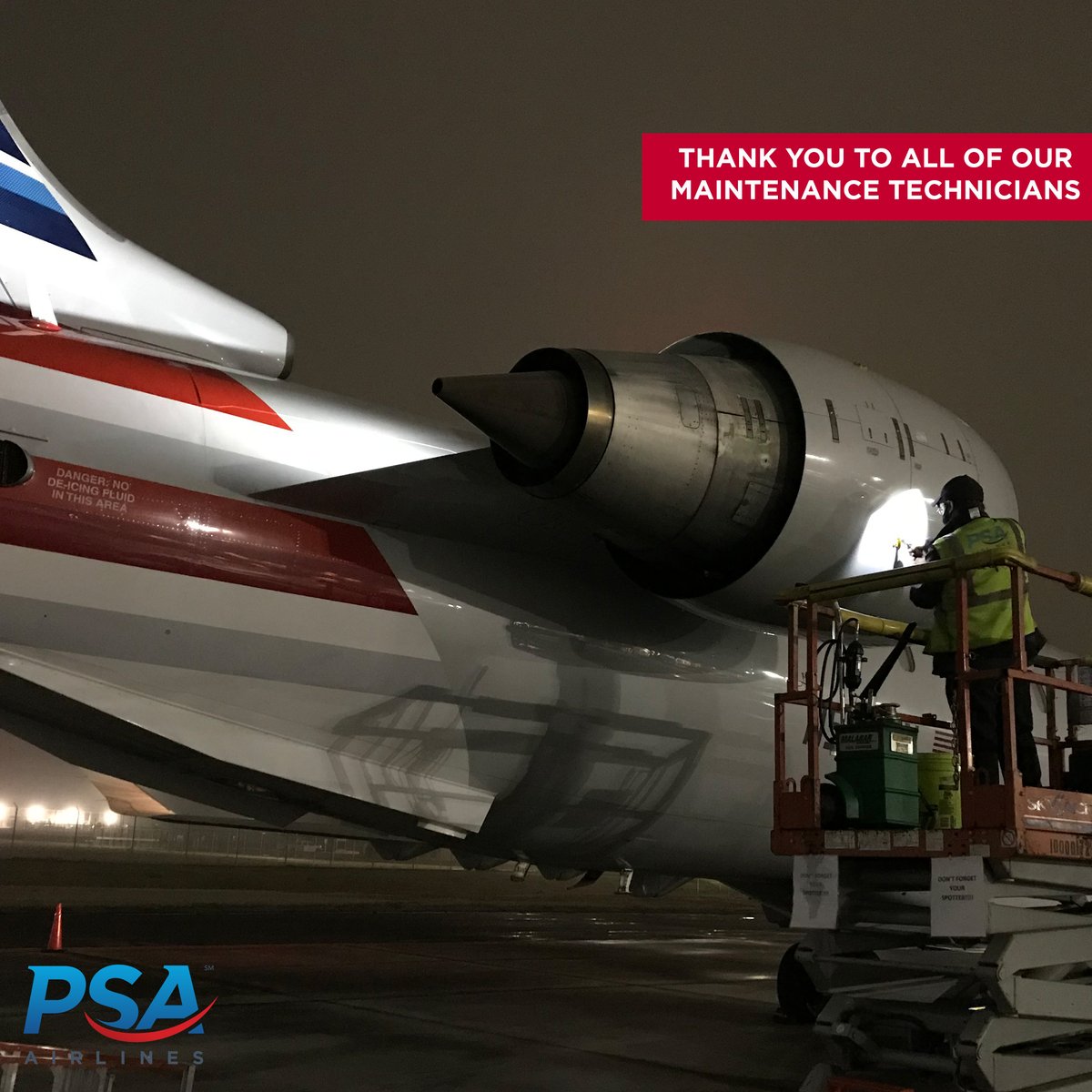 PSAAirlinesInc's tweet image. To our eyes on the ground, giving around-the-clock care to our aircraft, #HappyAMTDay ! Today and every day, we celebrate you and all you do.