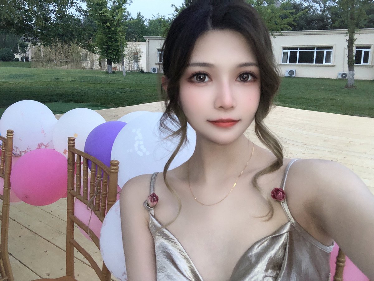 levyisme's tweet photo. 優雅😌 https://t.co/19NHrTIQOn