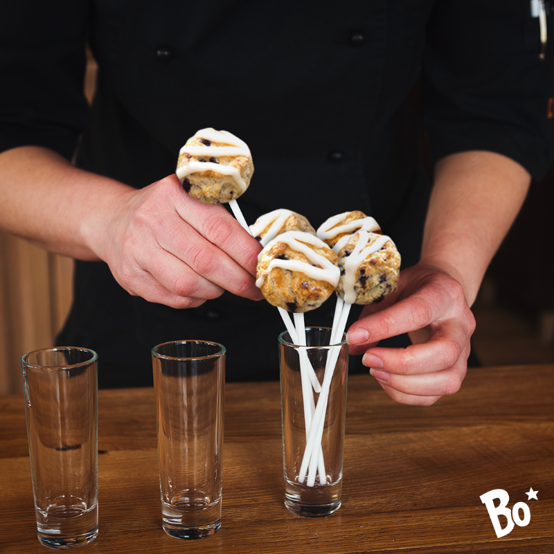 Bojangles's tweet photo. Mini Bo-Berry Biscuit pops about to be the hottest wedding trend of 2021 https://t.co/nPt7wqG7Ws