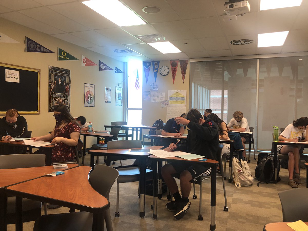 LNHS AVID tweet media