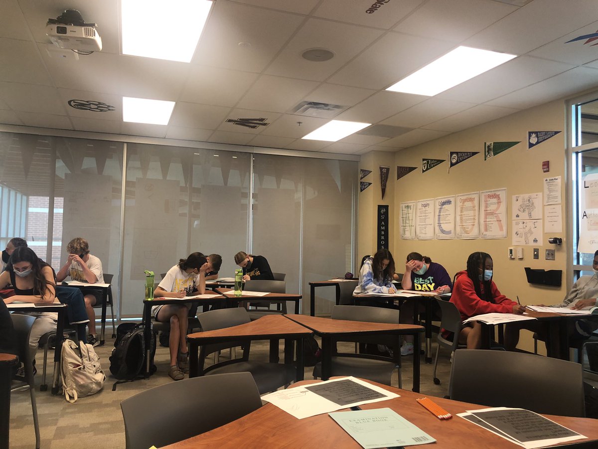 LNHS AVID tweet media