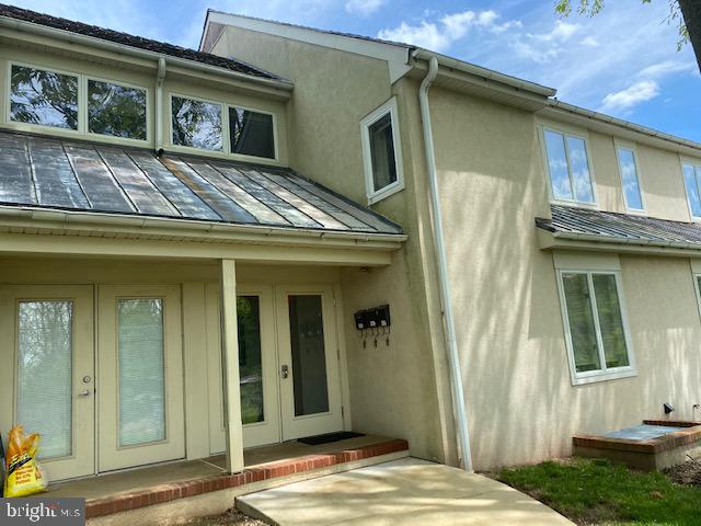 ClassHarlan's tweet photo. #ClassHarlanRealEstate Proudly offered for $1,200. 1032 N Easton Road # B in #Doylestown. Call us at 215-348-8111 to schedule a showing! https://t.co/wFUdUIDsaa