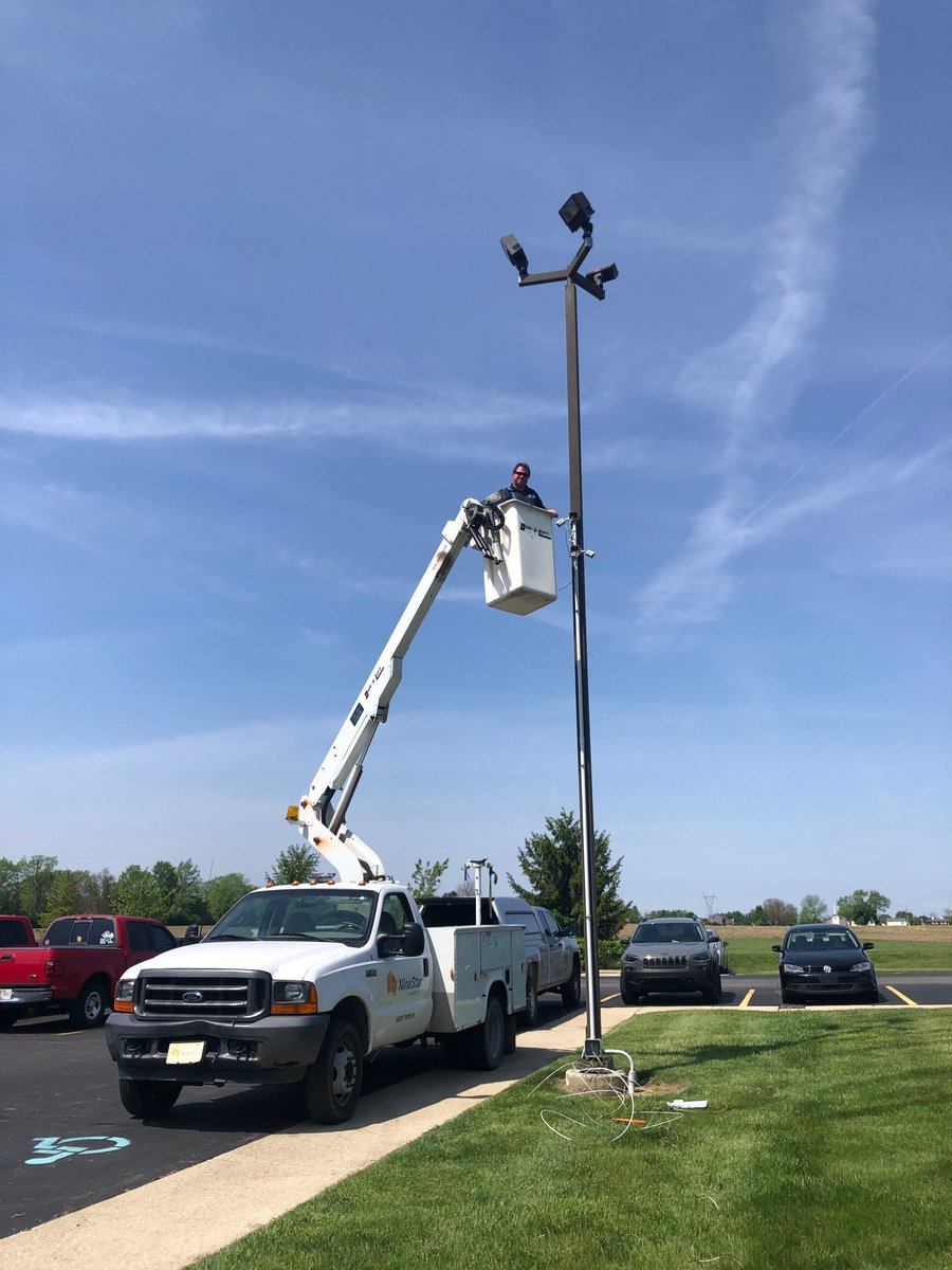 IdeaCoopIndiana's tweet photo. The "IoT Smart Farm" at Idea Co-op is underway with the installation of the smart field wireless internet access point. #IOTIndiana #hancockcountyecondev #agritech https://t.co/qYPMGr779d