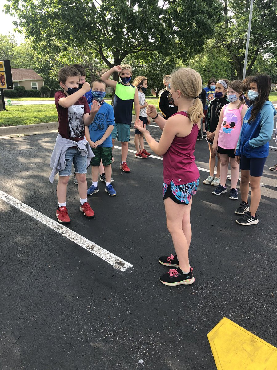 RayMarshSMSD's tweet photo. Field day fun! https://t.co/lzeMXtbKUu