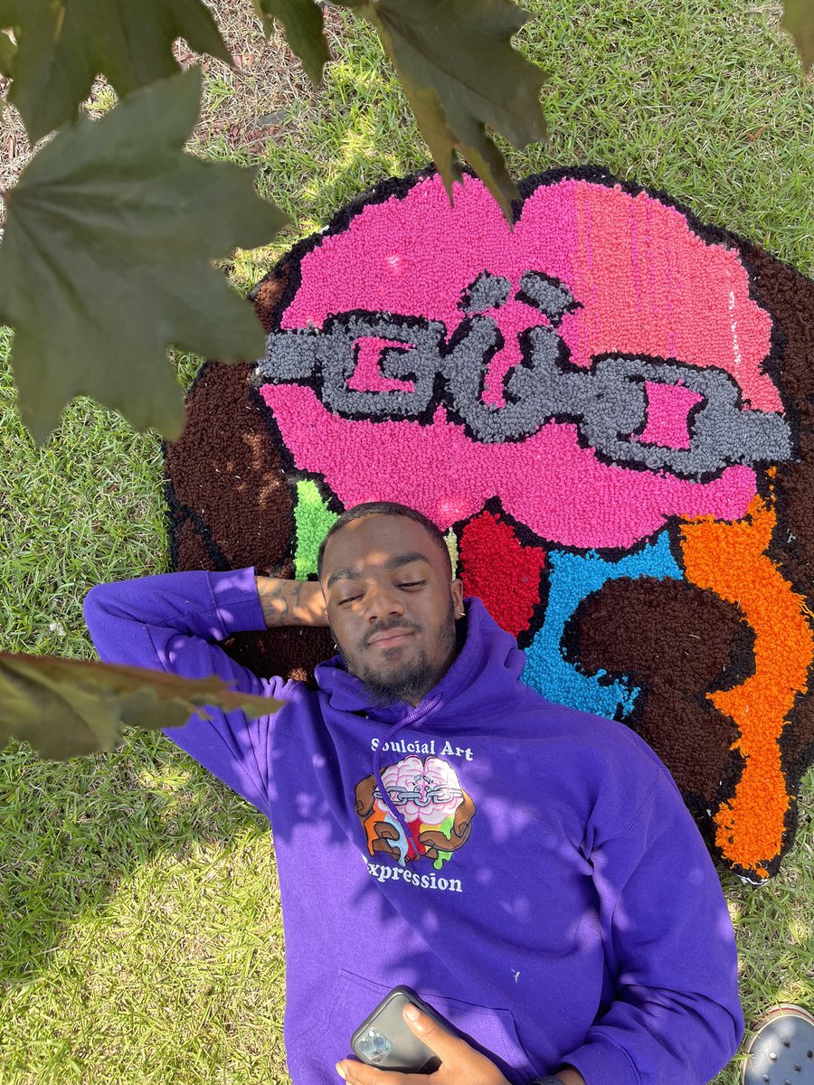 _SaucexGod_'s tweet photo. Finished my rug 😄 https://t.co/hrvAsg4adK