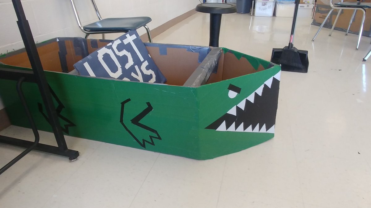 JanetAdamoski's tweet photo. The boats are built!! Will there be a winner in my group? Best Boat Design? Most Team Spirit? Fastest Boat? Great day, great teamwork, great students!!😊#cfms #cfmsregatta https://t.co/kyC94xUNX6