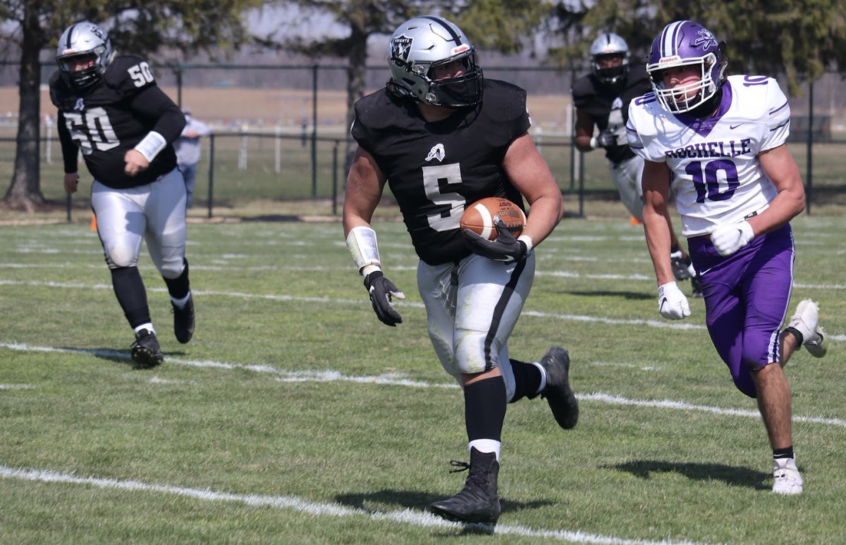 Congrats <a href="/ErikTeran7/">Erik Teran</a> for being selected to the IHSFCA Class 6A All-State Team! <a href="/KHS_Knights/">Kaneland Athletics & Activities</a>