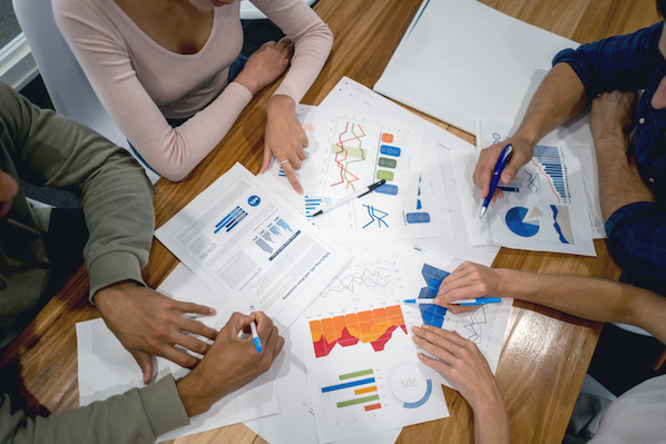 michael_sey's tweet photo. A Marketer's Short &amp; Sweet Guide on Diversification https://t.co/u3v2rbd9iy https://t.co/O1qDr62fAv