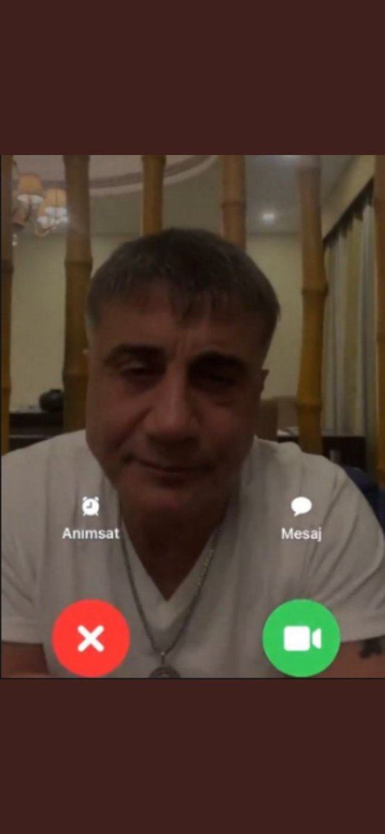 yldzyksel2's tweet photo. Yayına Süpriz Bir İsim 
#SoyluyaSoruyorum https://t.co/VPQFDUEtBx
