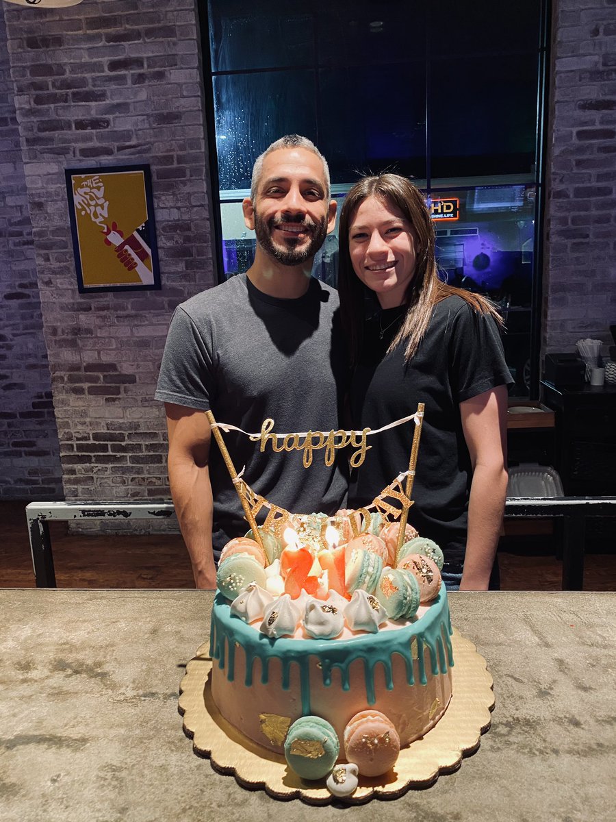 solisnadss's tweet photo. Oh yeah, I turned 21! 🥳🎂❤️ https://t.co/HLOrJsJpcU