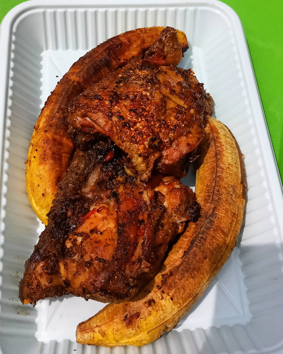 THEGRILLTHEGRIL's tweet photo. Hello guys, we're grilling tomorrow. Kindly place an order let's deliver to your doorstep.#nync #lagos #smallbusiness #BoliXChicken https://t.co/XlBrOs4jib