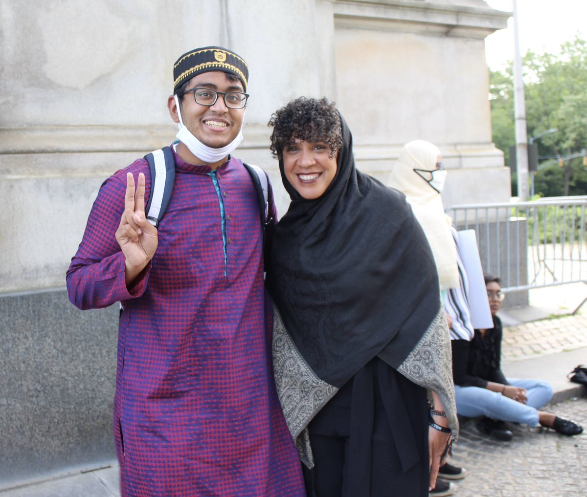 Congratulations to <a href="/Dianne4NYC/">Dianne Morales</a> in receiving a huge endorsement from NY Muslim Action Network, a coalition of Muslim organizations from NY coming together for one Mayoral Candidate, Dianne, because they all trust her to fight for all of our communities! ☀️

#RepresentationMatters