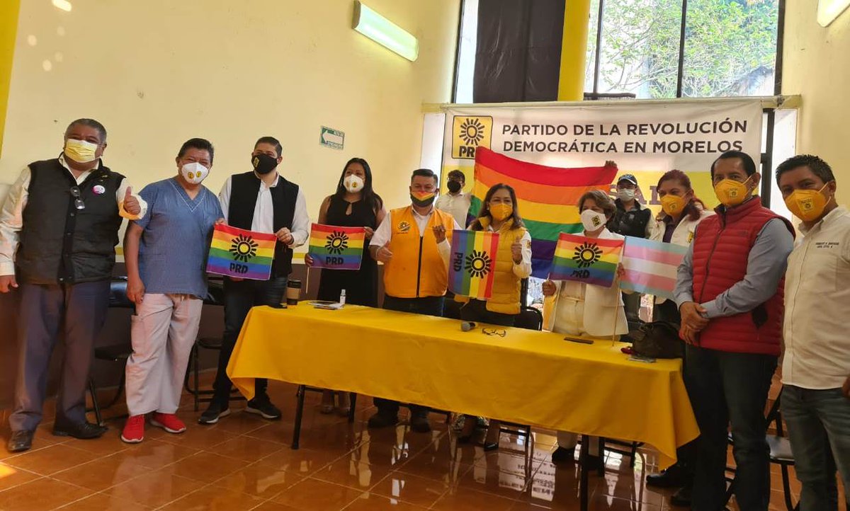 senadisexprd's tweet photo. #Entérate | 🏳️‍🌈🏳️‍⚧️Con el gobierno de Morena, en Morelos se ha detenido la progresividad de los derechos #LGBTTTI, pues no existe interés para dar continuidad a esta agenda, aseveró @antoniomedina41, director de #DiversidadSexual del @PRDMexico. 👇👇👇

https://t.co/8sfzoZejxR https://t.co/FsKxuvPa2J