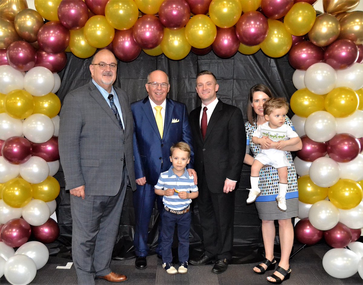 matthewtpropes's tweet photo. Honored 2b@ the ConnectionPointeCOG in GroveCity OH yesterday to celebrate Pentecost Sunday &amp; the Church’s 50th Anniversary. @BishopDority preached a powerful word, followed by a tremendous reception &amp; lunch. Congrats to Pastor Randy Barr &amp; the Church Family! 📷Victoria Edgington https://t.co/g1rDlw1L96