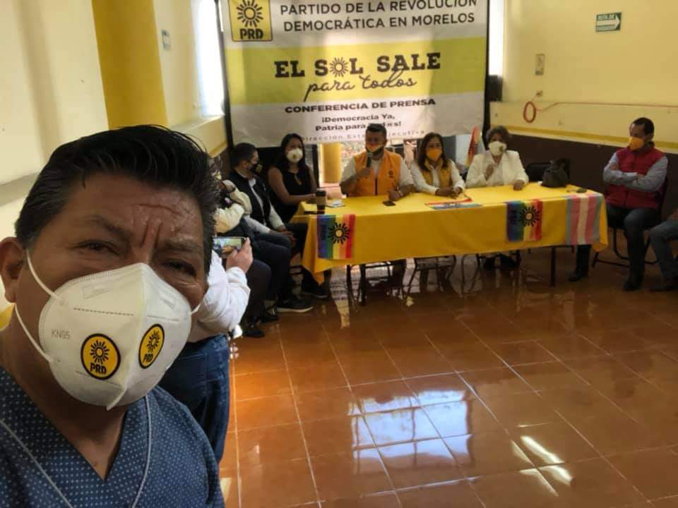 NIMorelos's tweet image. NO a las terapias reconversivas para jóvenes LGBT.

Agenda libertaria del @PRDMorelosofi con los candidatos Arturo Castro, Tere Domínguez, Jorge Arizmendi, Jaime Adán, encabezados por Cristina Balderas, @Matias_QM y miembros DEE, Jessica Gama. 

#PoderPRD #PRD #VotaPRD #VotoÚti