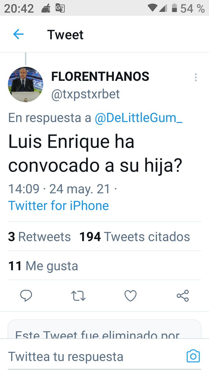 MercedesSole4's tweet photo. Eres un sinverguenza y no digo mas por respeto...!!Pero donde llega el fanatismo por un deporte!! que faltas al respeto...No tienes hijos verdad?😖😖 https://t.co/UaoRvihkbk