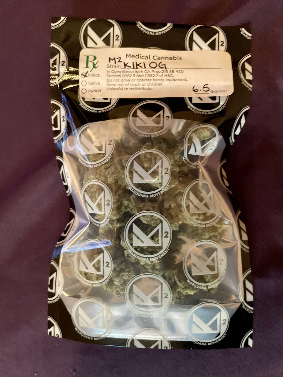 mattmoon_38's tweet photo. Got some fresh goodies for my habits #vapelife #smok #novo2 #ejuice #kikiog #marijuanamovement #m2 #fire #smokeweed #chillsesh https://t.co/zVWqE49Qh9