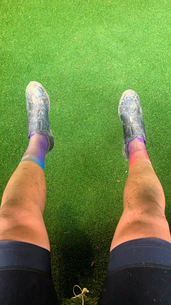 Fiorino Mud.
226 km 
5.000mt 
Che sport di merda.
<a href="/Ciclignorante/">Ciclismo Ignorante</a>