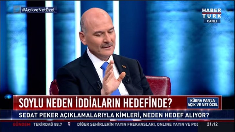 Soru: Sedat Peker iddiaları hakkında ne düşünüyorsunuz ?
Soylu; Beşiktaş Şampiyonlar ligi için Ghezzalın bonservisini alması lazım forvete de Sørloth gelmeli.....
#SoyluyaSoruyorum Kübra Par #Haberturk