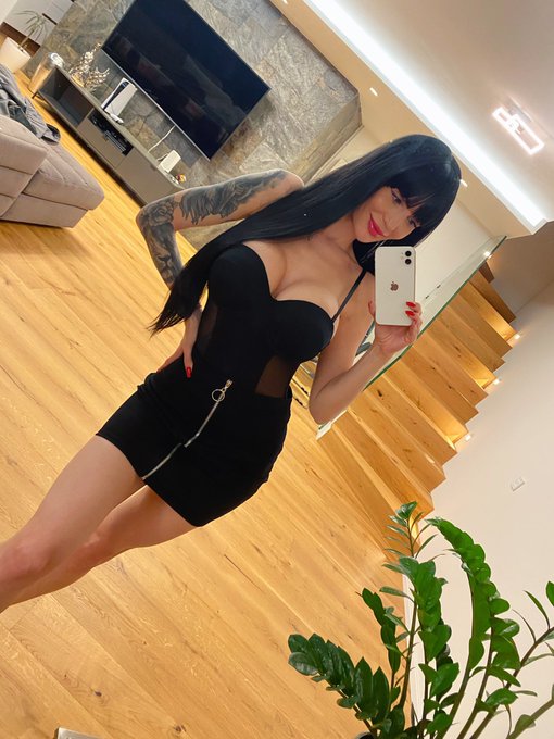 Check my OF for ???? https://t.co/c2ycRDwwJf ???? https://t.co/x6SLeSyDCb