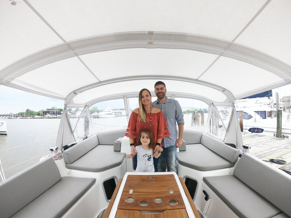 WpAnnapolis's tweet photo. The Anderson family just got off of a 5-day charter aboard "Adeline", a Jeanneau 51. These repeat clients are already planning their next charter vacation with us! https://t.co/3w0E9LMy1g