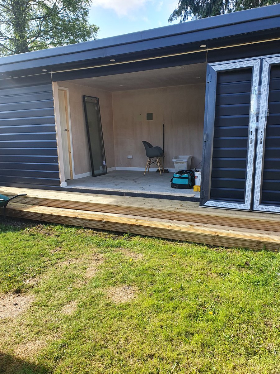 Window SolutionsYork tweet media