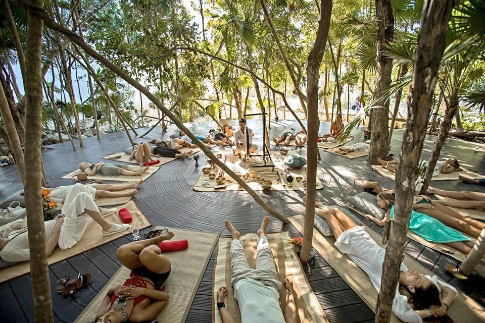 Numerosas locaciones te esperan a lo largo del Corredor Turístico de Los Cabos: una zona donde disfrutarás distintas amenidades durante tu estadía frente al mar, como en Montage: resort entre los 5 hoteles mexicanos de lujo. bit.ly/2T6GQxA