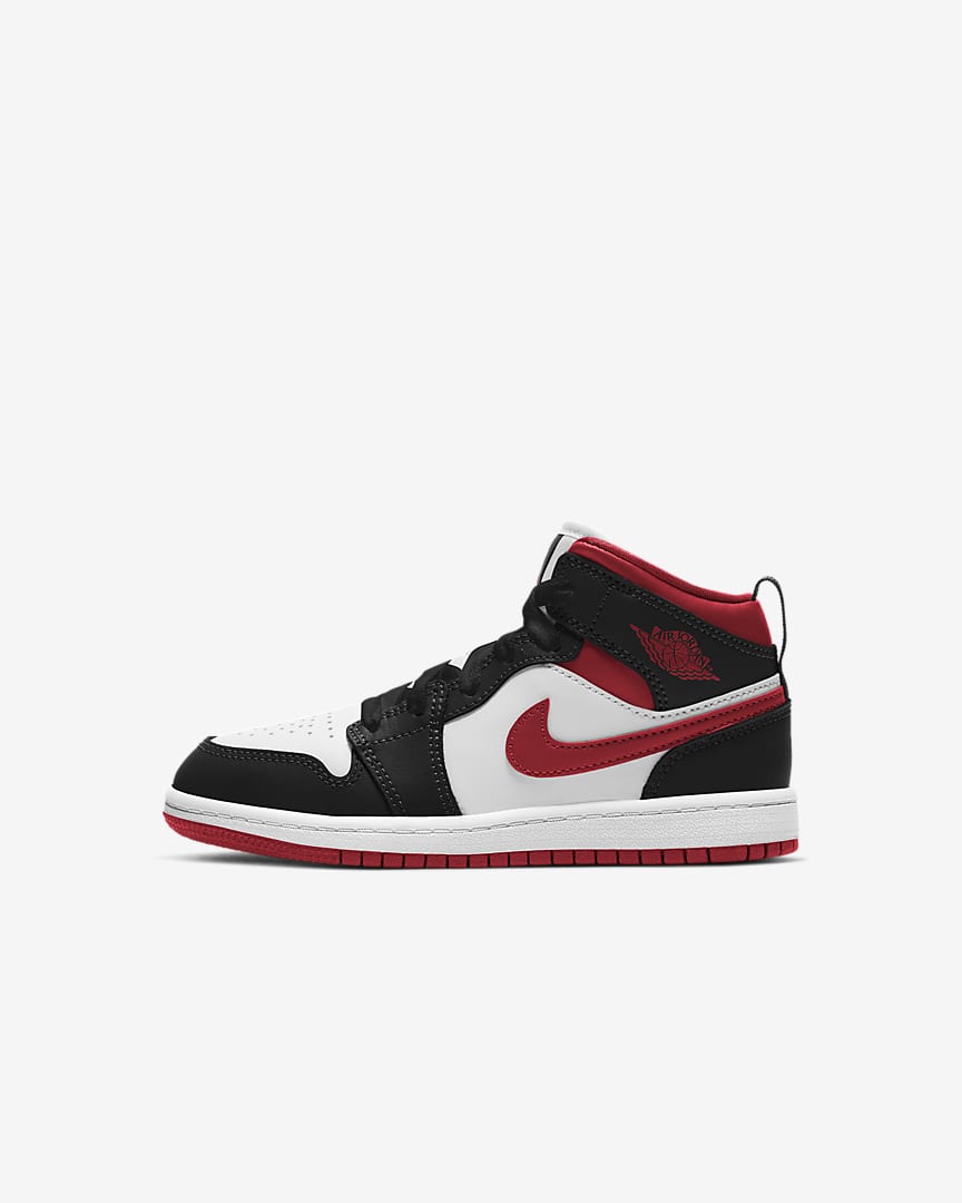 SOLELINKS's tweet photo. Ad: Air Jordan 1 Mid 'White/Gym Red/Black' dropped today via @nikestore

Mens => https://t.co/PgHEUclIwf

GS => https://t.co/6eR1NxD7tg

PS => https://t.co/l46B9tVqfA

TD => https://t.co/bYaUY00pJJ https://t.co/RUNpGz0Rra