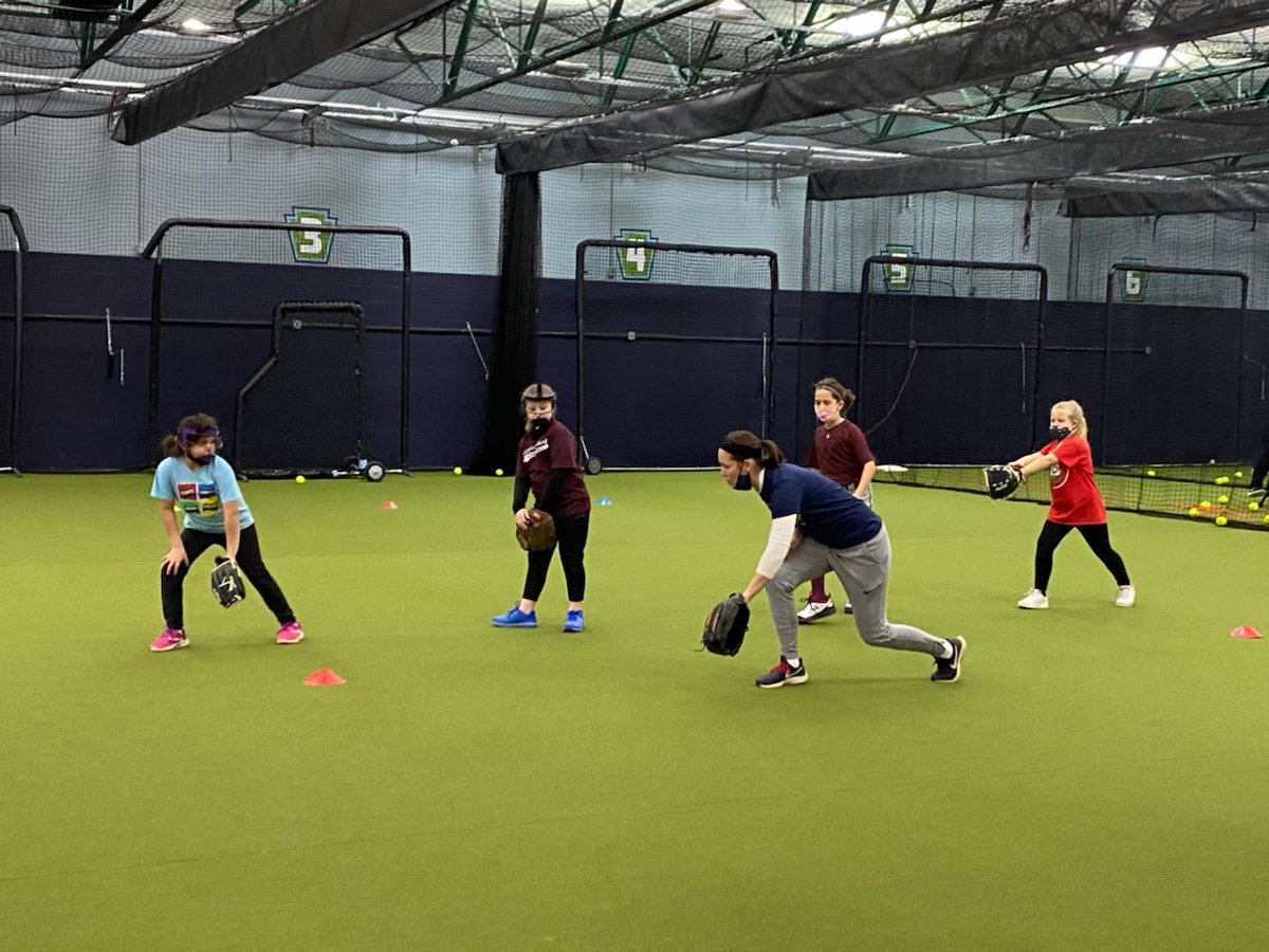 DoubleUpSball's tweet photo. Summer Camps Line Up Located at the Keystone Fieldhouse Sports Complex:

June 13- Offensive Skill Instruction- Ages 8-13. Cost-$40.00

July 9- College Showcase- Grades 8-12. Cost- $110.00

July 13-14- Youth Clinic- Ages 8-12. Cost- $75.00

Register at: https://t.co/SfDmRvqxf4 https://t.co/p9TEfVkbDJ