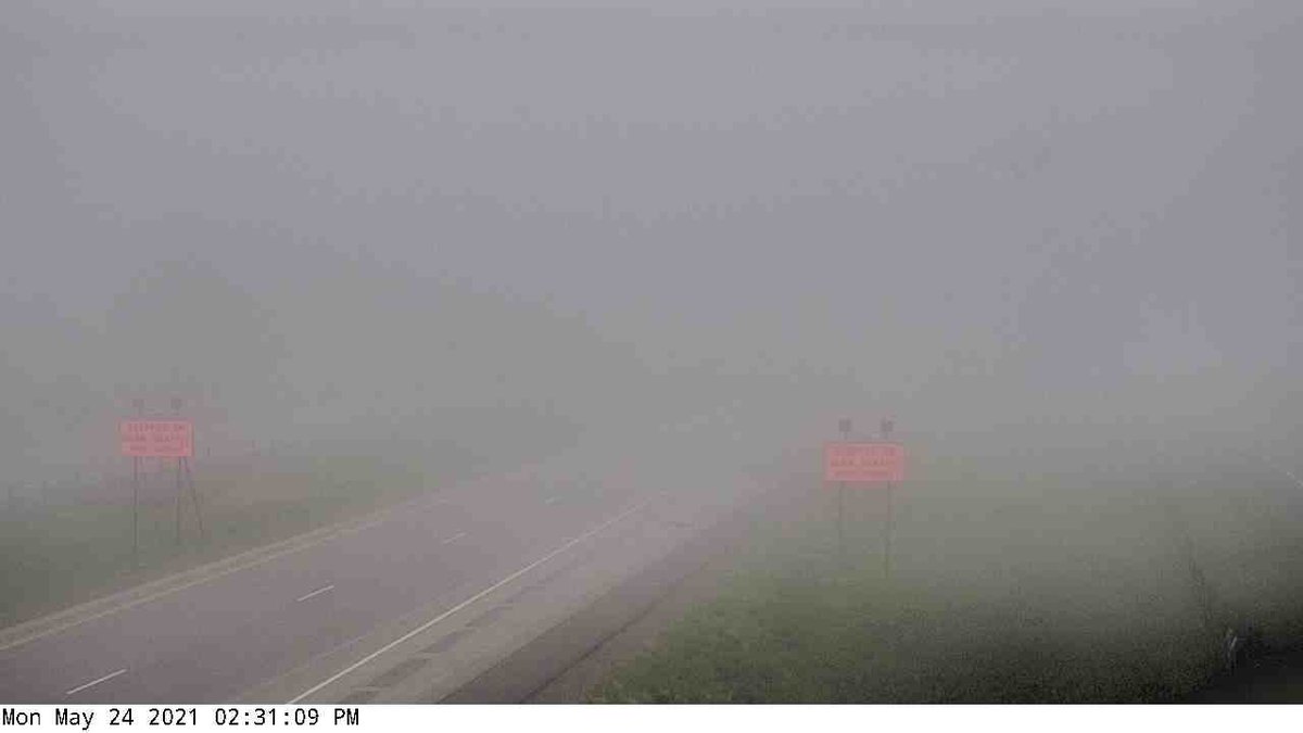 WxMinnesota's tweet photo. If traveling I-35 into #Duluth this afternoon be very aware of your surroundings as very dense fog has set in reducing visibility to less than 0.4 of a mile.
#MNwx #Interstate35 #I35 #Weather #WeatherUpdate https://t.co/BRRsupE5R2