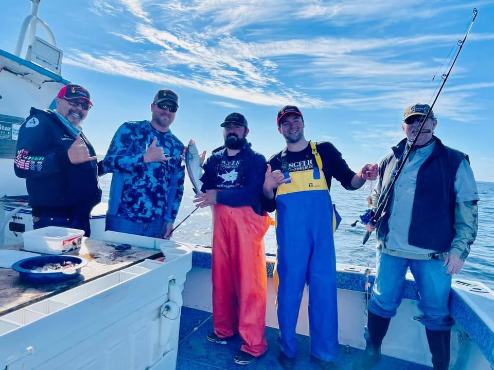 FVHardMerch's tweet photo. Always a great time when @SchaefferOil comes aboard another fun trip in the books  today aboard the #FVFalcon lots of laughs with quality Haddock in the mix! @CaptMarciano @HardMerchJoe 

#TailsUpFalcon #WickedTuna #TailsUp 

Bluefin &amp; Haddock Charters⤵️

https://t.co/t2P8WPjbcd https://t.co/J1Vt5mUjJ0