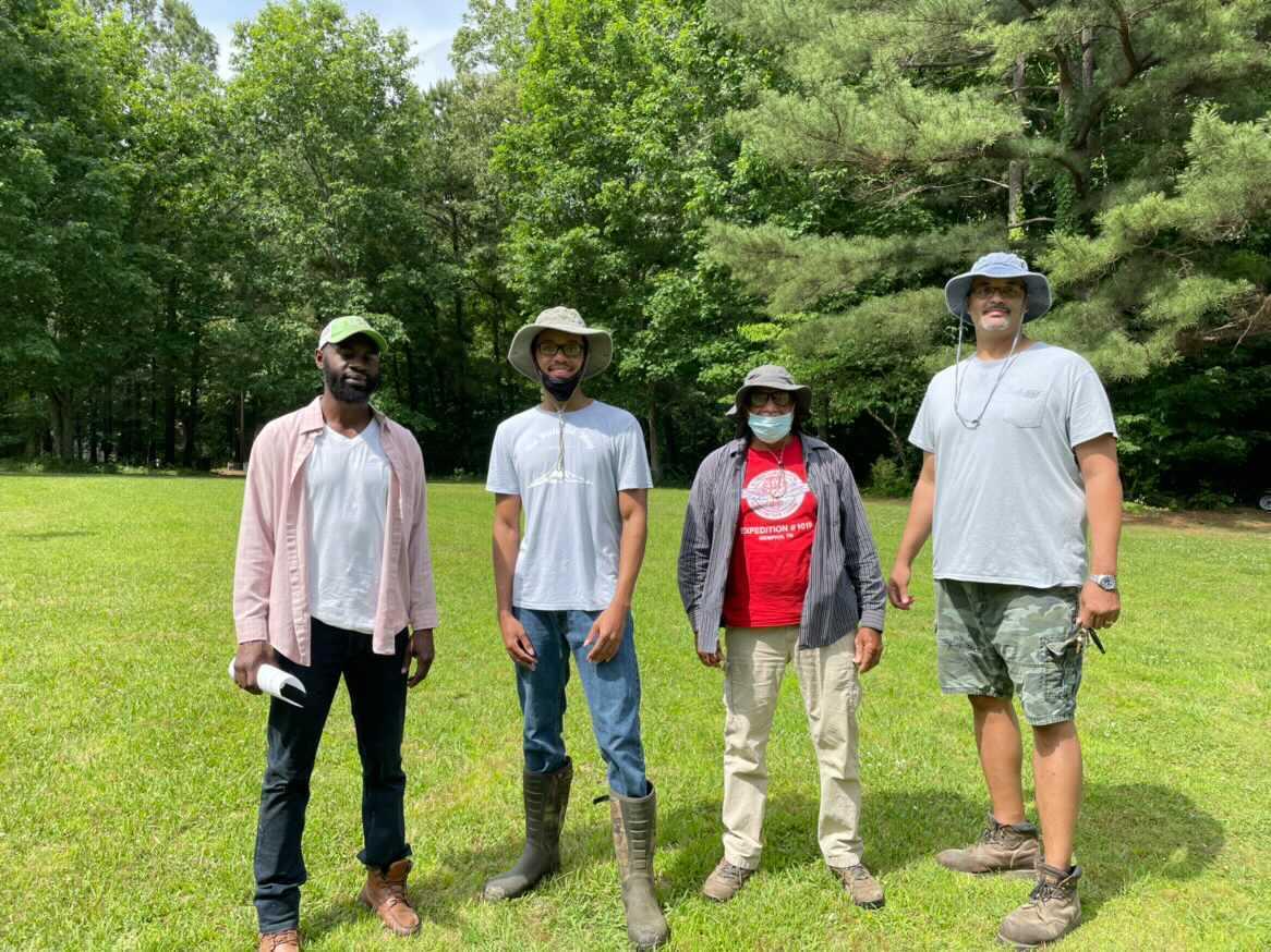 Zenenvirotech's tweet photo. Over the weekend Zenenvirotech completed site visits and welcomed two new #Arkansas #farmers into the #FreshPantry project. A project made possible with funds awarded by @SmartGivingAR. https://t.co/Lem5yLQEwj